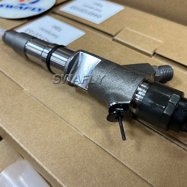 0445120153 Fuel Injector