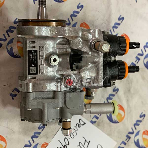 Komatsu Fuel Injection Pump 6251-71-1121
