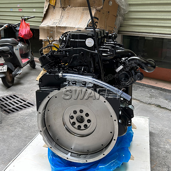 CUMMINS ISDE185-30 Complete Engine Assembly