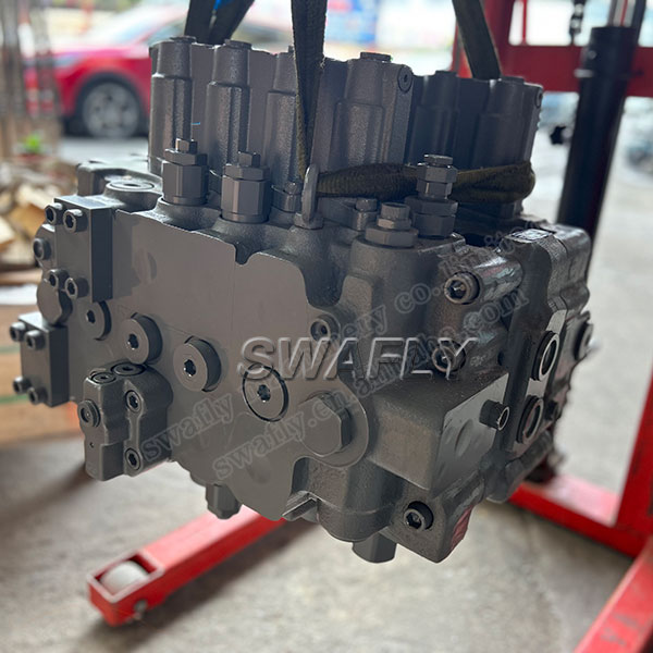 Hitachi Distribution Main Control Valve 4434686