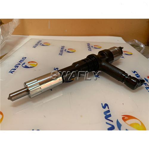 Komatsu 6D125 6251-11-3100 Fuel Injector for Excavator PC400-8 PC450-8