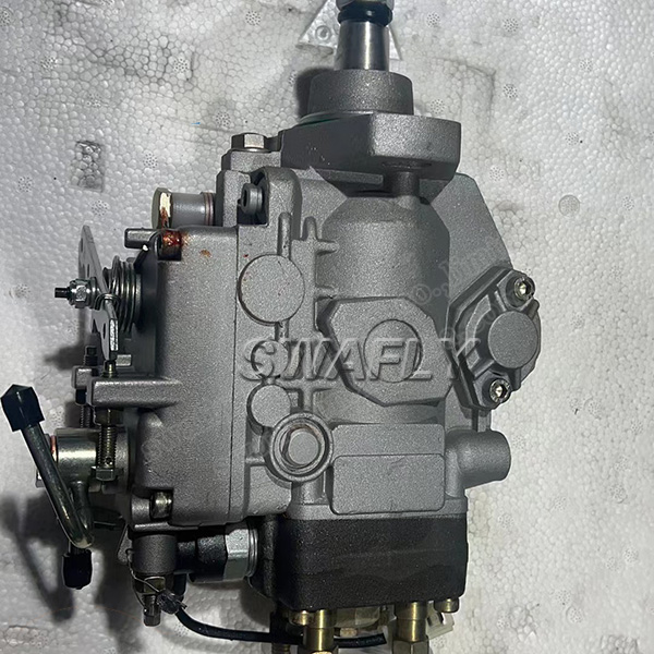 ISUZU 4JG2 fuel injection pump 104646-505