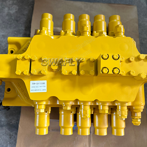 Komatsu PC2000-8 Main Control Valve 708-1A-11100
