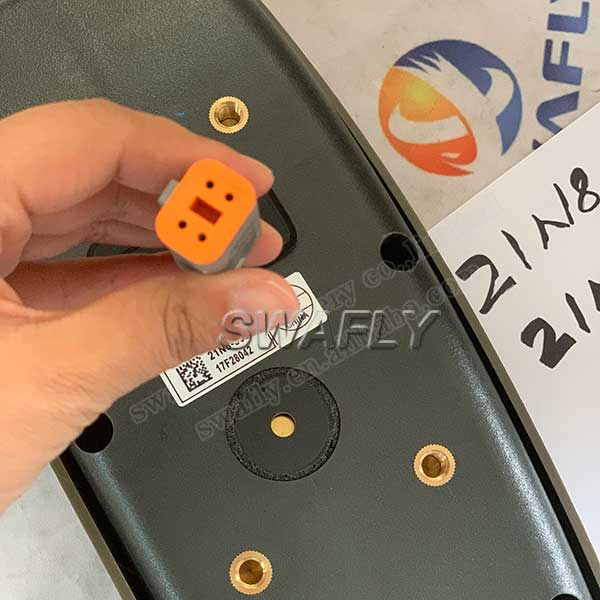 Hyundai 21N8-30015 21N8-30016 Excavator Gauge Cluster for R160LC-7