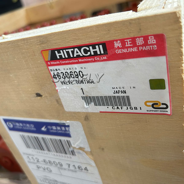 Hitachi EX1900-5 EX1900-6 main control valve 4630690 4630691