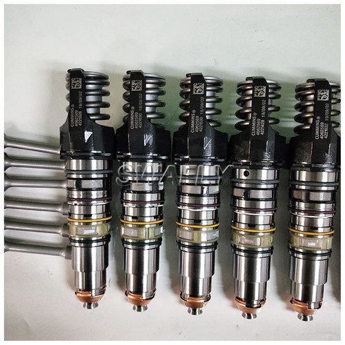 Cummins 4062569 Fuel Injector for QSX15 ISX15