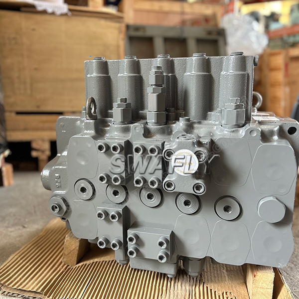 Hitachi YA00031368 main control valve