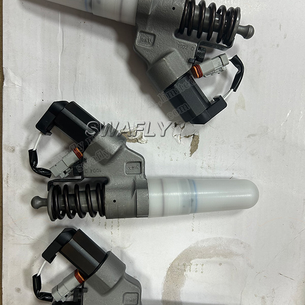Cummins 4903472 Fuel Injector
