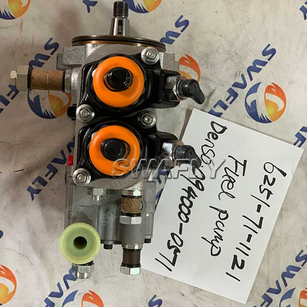 Komatsu Fuel Injection Pump 6251-71-1121