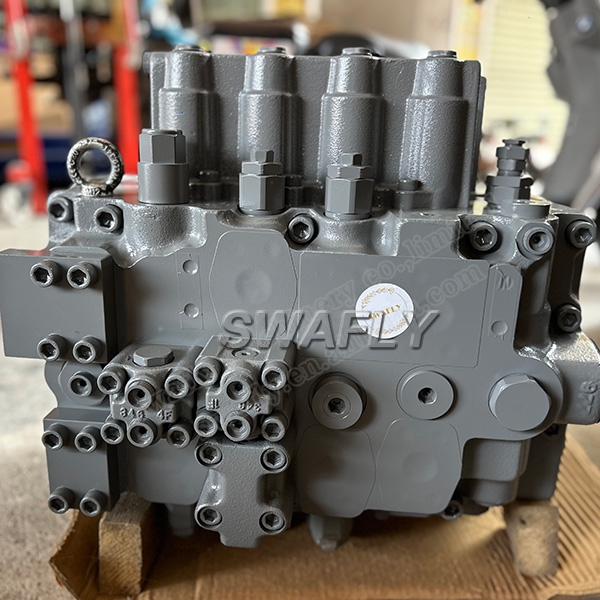 Hitachi YA00031368 main control valve